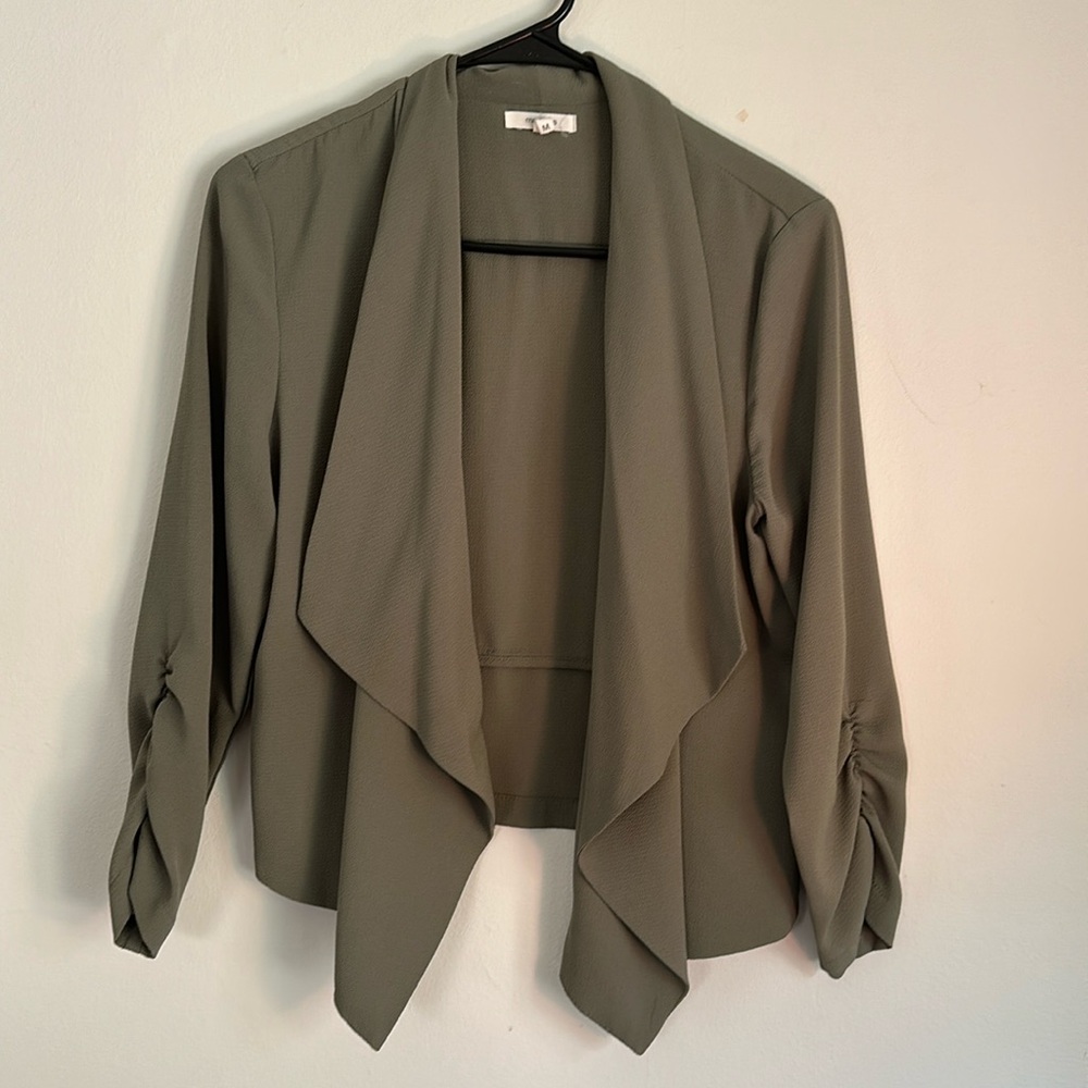 Maurices Sage green jacket with 3/4 sleeves | Size M